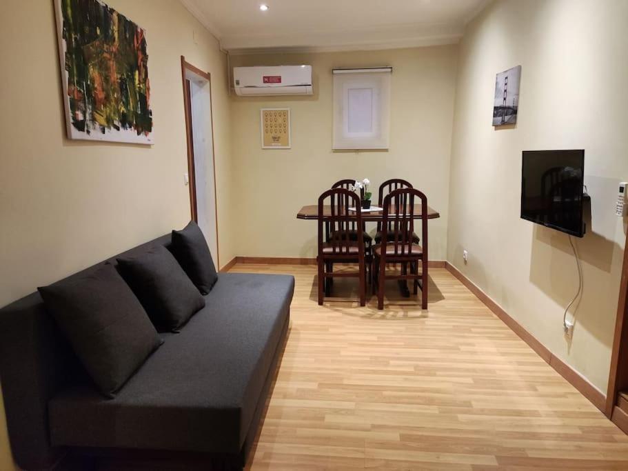 Apartamento Acolhedor No Coracao De Lisboa Exterior photo